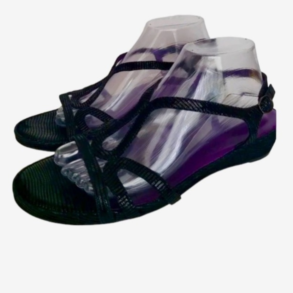 Vaneli Strappy Italian Leather Wedge Sandals 8-8.5 - New - Picture 2 of 9